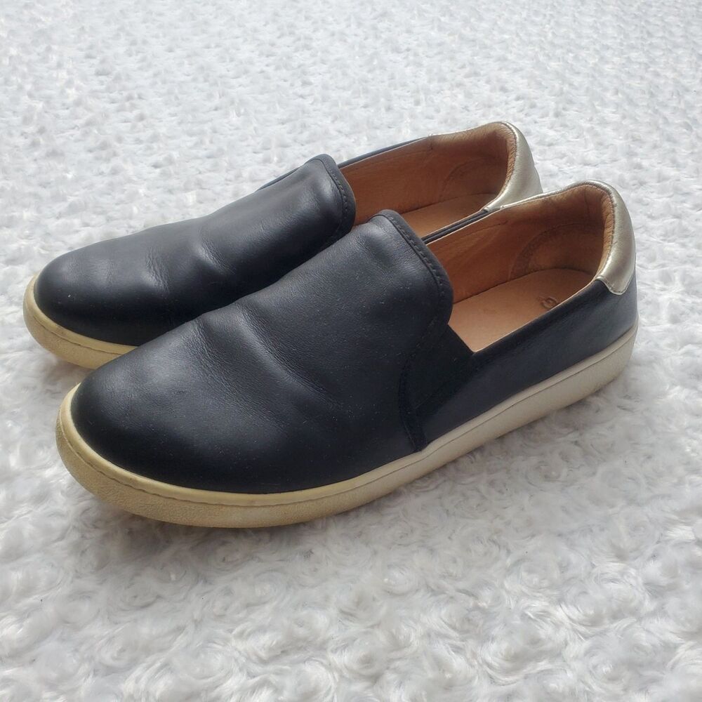 UGG Jass Slip On Sneakers Shoes Black Leather Metallic Heel Womens Size 12